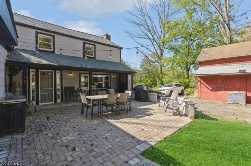 878 Macopin Rd, West Milford NJ  07480-2620 exterior