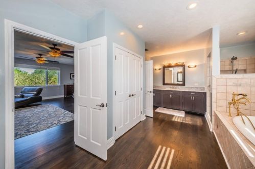 1999 Illinois Ave, Saint Petersburg FL  33703-3421 exterior