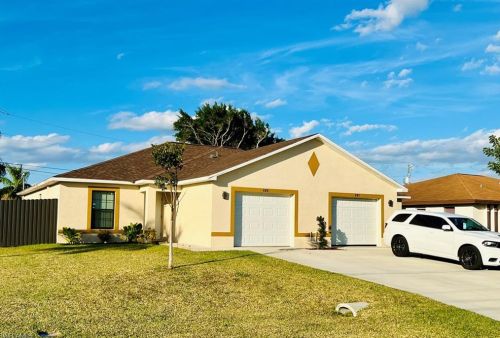 605 14th Ter, Cape Coral, FL 33990-2133