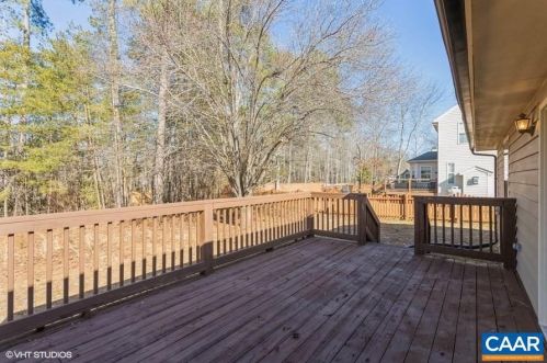 543 Jefferson Dr, Bybee VA  22963-3212 exterior