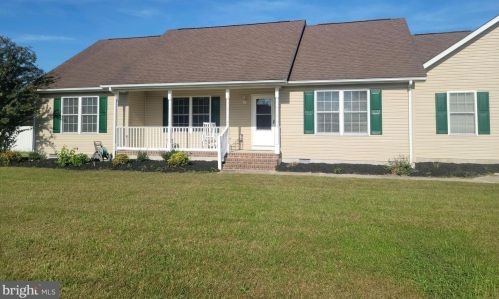 49 Doe Ct, Harrington, DE 19952-1709