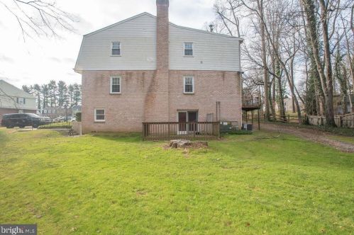 2145 Culver Dr, Wilmington DE  19810-1309 exterior