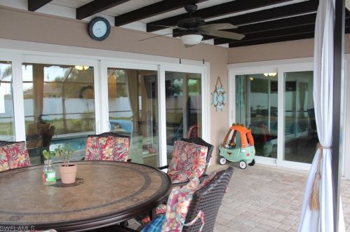 3752 2nd Ave, Cape Coral FL  33904-4807 exterior