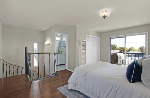 549 Acacia Ave, San Bruno CA  94066-4221 exterior