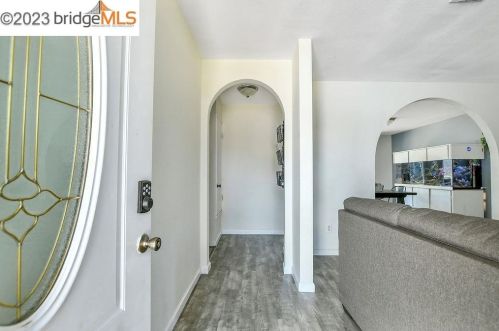 4814 Chablis Ct, Oakley CA  94561-1809 exterior