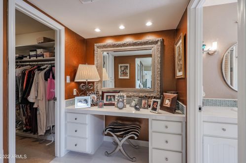 1029 Cactus Wren Dr, Phoenix AZ 85051-8187 exterior