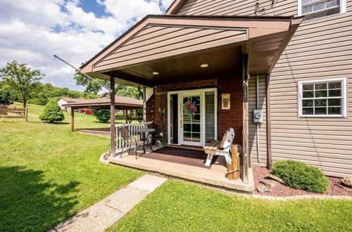 237 Unity Cemetery Rd, Latrobe, PA 15650-5333