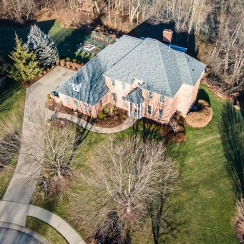 513 Potomac Ct, Gibsonia, PA 15044-8028