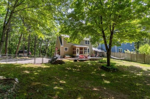 56 Fox Garrison Rd, Lee NH  03861-6338 exterior