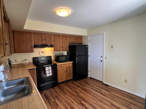 2926 Vista Ct, Covington KY  41017-3687 exterior