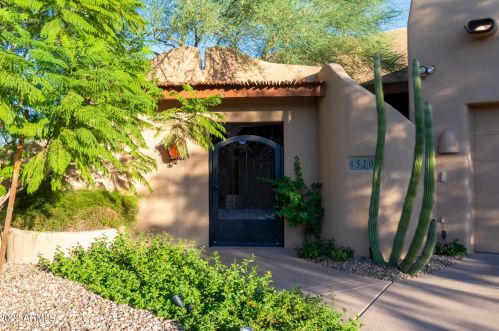 15201 Lorma Ln, Scottsdale, AZ 85268-1721