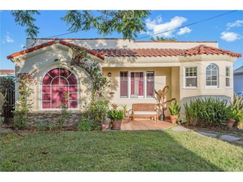 25823 Walnut St, Lomita, CA 90717-3230