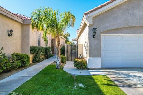 49527 Wayne St, Indio CA  92201-9752 exterior