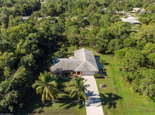 8755 Stringfellow Rd, Saint James City, FL 33956-3026