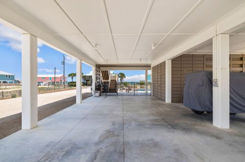 765 Gorrie Dr, Saint George Island FL  32328-2912 exterior