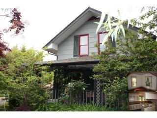 2999 Gilham Rd, Eugene, OR 97408-7128