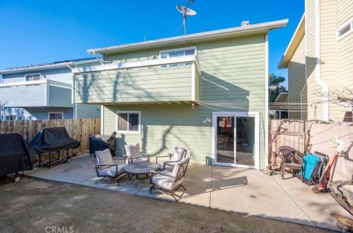 122 Valley View Dr, Santa Maria CA  93455-5540 exterior