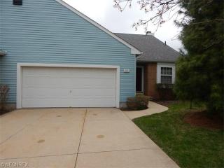 2155 Abbey Rd, Akron, OH 44312-2282