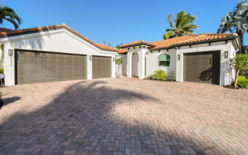 9979 Osprey Pointe Dr, Hobe Sound FL  33455-3023 exterior
