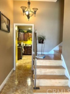 19429 Pricetown Ave, Long Beach CA  90746-2679 exterior