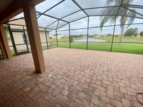 3402 Great Pond Dr, Kissimmee FL  34746-2818 exterior