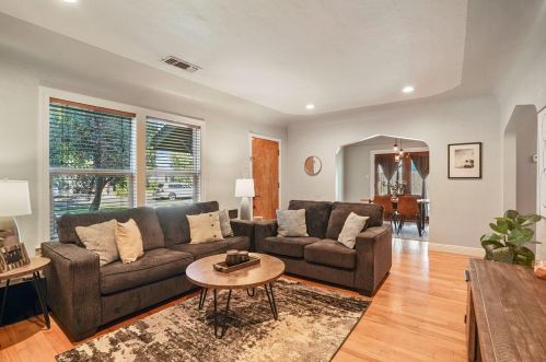 520 Falls Ave, Lodi CA  95240-1018 exterior