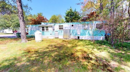 65 Linda Dr, Coventry RI  02816-7026 exterior