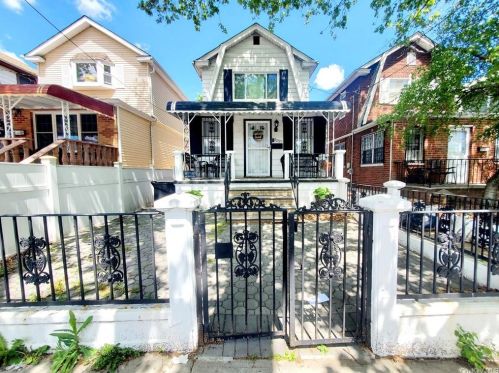 2251 Lafayette Ave, Bronx, NY 10473-1308