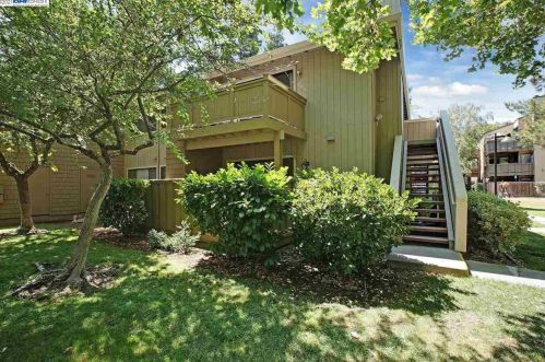 5286 Makati Cir, San Jose, CA 95123-6245