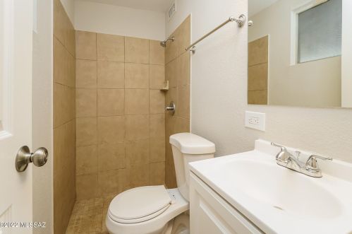 3341 Elson Ave, Tucson AZ  85730-2206 exterior