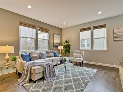 582 San Posadas Ter, Sunnyvale, CA 94085-3925