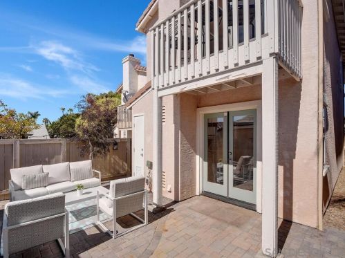 4729 Pescadero Ave, San Diego CA 92107-3541 exterior