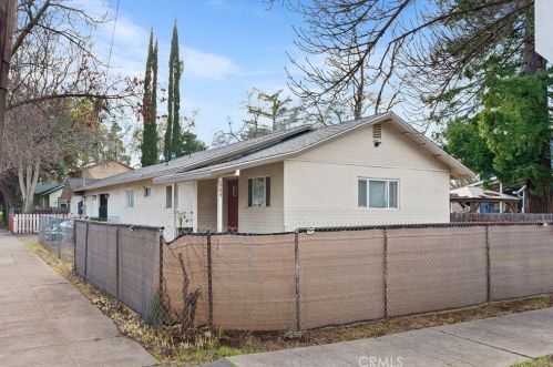 1744 Oakdale St, Chico CA  95928-7047 exterior