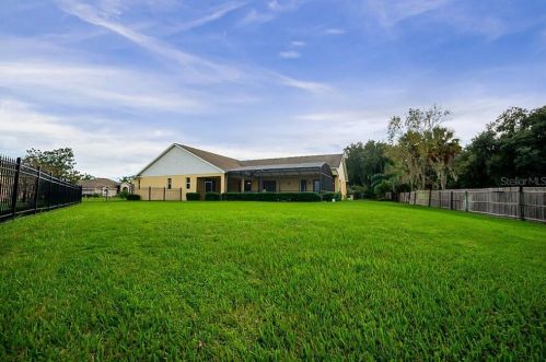 1533 Gants Cir, Kissimmee FL 34744-6459 exterior