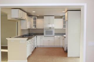 10 Penzance St, Salinas, CA 93906-1271