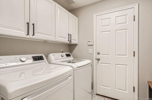 3900 111th Ave, Westminster CO  80031-2148 exterior