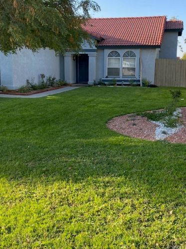 2355 Landsford St, Lancaster, CA 93535-1716