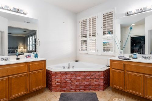 19074 Eldorado Rd, Perris CA  92570-6588 exterior