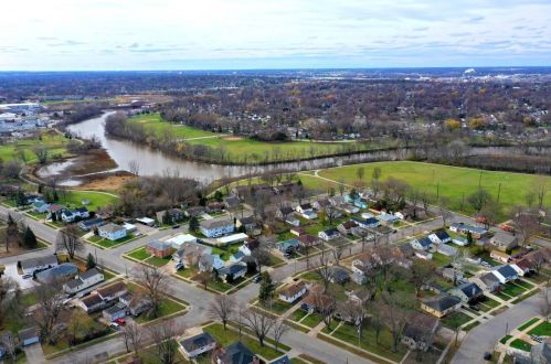 756 Bellevue St, Green Bay, WI 54302-2443