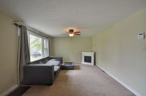 1024 Virginia Ave, Florence, KY 41042-1228