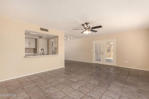 12414 44th Ln, Glendale AZ  85304-2307 exterior