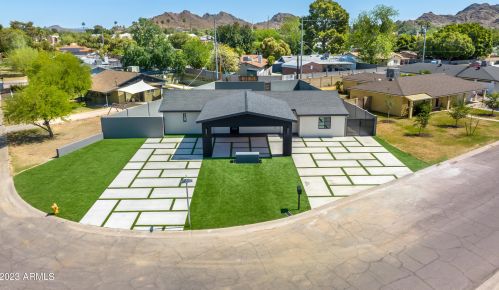 7321 11th Pl, Phoenix AZ  85020-5017 exterior