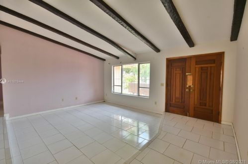 2010 104th Pl, Miami, FL 33165-7340