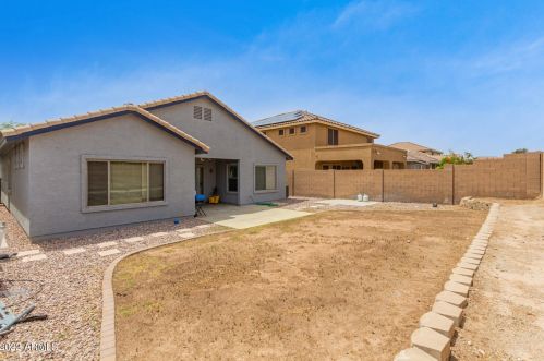22160 Shadow Dr, Buckeye AZ  85326-7870 exterior
