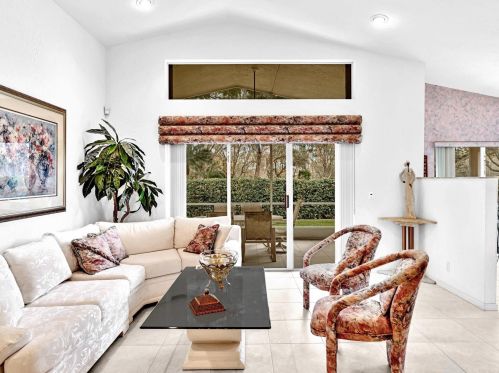 6840 Lismore Ave, Boynton Beach FL  33437-6441 exterior