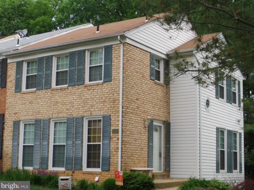 9501 Cherry Oak Ct, Springfield VA  22015-3405 exterior