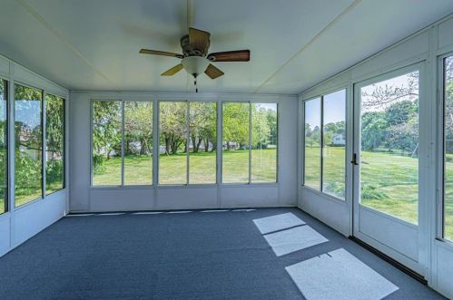 1943 Klines Mill Rd, Breinigsville PA  18031-2230 exterior