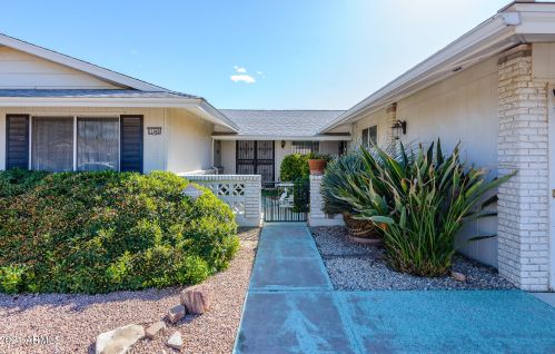 11045 Salem Dr, Sun City, AZ 85351-4316
