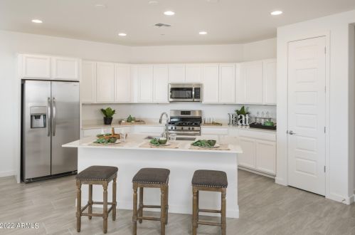 2578 Morrison Ave, Casa Grande, AZ 85122-6282