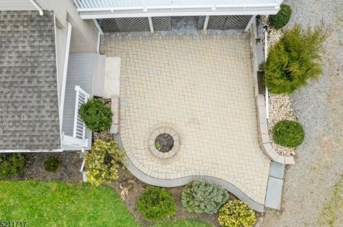 10 Mountainside Dr, Dover NJ  07869-2217 exterior